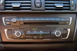 2013 BMW 1 Series thumbnail 44