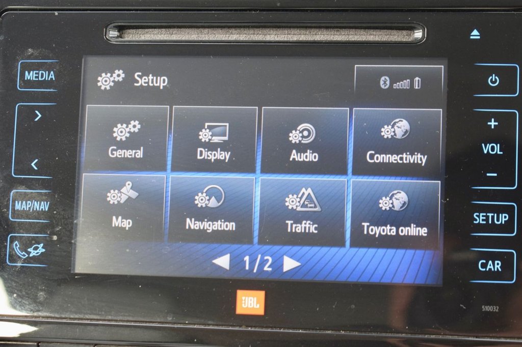 2016 Toyota Prius thumbnail 47