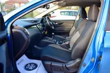 2017 Nissan Qashqai thumbnail 28