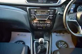 2017 Nissan Qashqai thumbnail 81