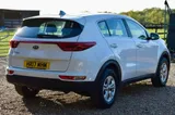 2017 KIA Sportage thumbnail 8