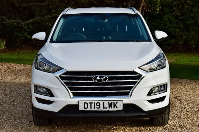 2019 Hyundai Tucson — photo 2