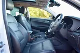 2016 Hyundai Tucson thumbnail 24