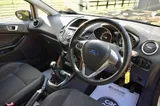 2016 Ford Fiesta thumbnail 19