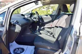 2016 Ford Fiesta thumbnail 28