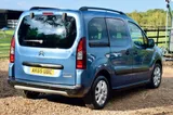 2015 Citroen Berlingo thumbnail 10
