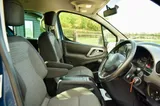2015 Citroen Berlingo thumbnail 23