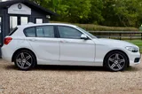 2017 BMW 1 Series thumbnail 10