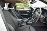 2017 BMW 1 Series thumbnail 83