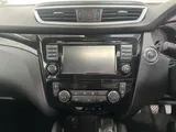 2015 Nissan Qashqai thumbnail 17