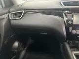 2015 Nissan Qashqai thumbnail 20