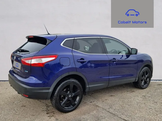 2015 Nissan Qashqai — photo 3
