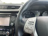 2017 Nissan Qashqai thumbnail 24