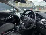 2021 Vauxhall Astra thumbnail 10
