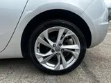 2021 Vauxhall Astra thumbnail 8