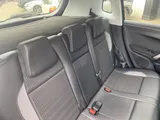 2017 Peugeot 2008 thumbnail 11