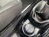 2017 Peugeot 2008 thumbnail 25