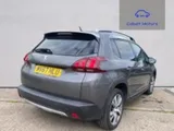 2017 Peugeot 2008 thumbnail 6