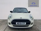 2019 Mini Hatch thumbnail 1