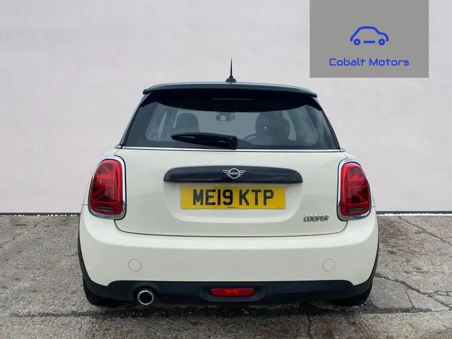 2019 Mini Hatch — photo 4
