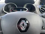 2019 Renault Clio thumbnail 15