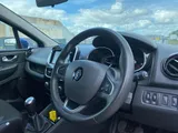 2019 Renault Clio thumbnail 16