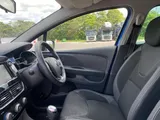 2019 Renault Clio thumbnail 17