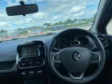 2019 Renault Clio thumbnail 19
