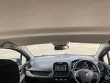 2019 Renault Clio thumbnail 21