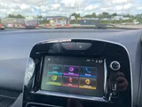 2019 Renault Clio thumbnail 23