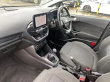 2019 Ford Fiesta thumbnail 21
