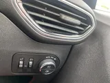 2019 Vauxhall Crossland X thumbnail 21