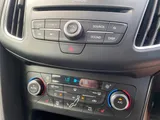2017 Ford Focus thumbnail 10