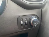 2018 Vauxhall Crossland X thumbnail 16