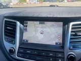 2017 Hyundai Tucson thumbnail 12