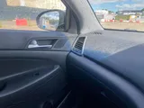 2017 Hyundai Tucson thumbnail 13