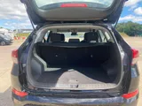 2017 Hyundai Tucson thumbnail 9