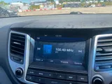 2017 Hyundai Tucson thumbnail 26