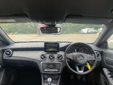 2017 Mercedes-Benz CLA thumbnail 13