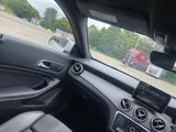 2017 Mercedes-Benz CLA thumbnail 15