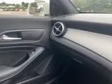 2017 Mercedes-Benz CLA thumbnail 20