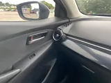 2018 Mazda Mazda2 thumbnail 15