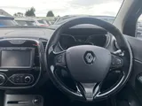 2016 Renault Captur thumbnail 14