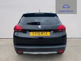 2019 Peugeot 2008 thumbnail 4