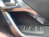 2019 Peugeot 2008 thumbnail 16