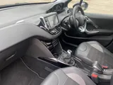 2019 Peugeot 2008 thumbnail 22