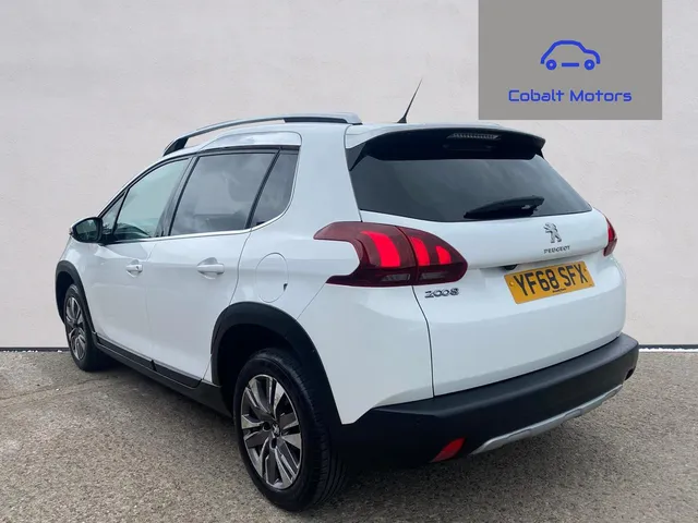 2018 Peugeot 2008 — photo 2
