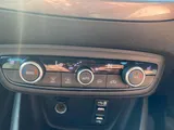 2018 Vauxhall Crossland X thumbnail 12