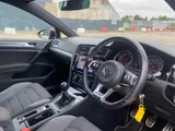 2018 Volkswagen Golf thumbnail 30