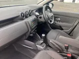 2020 Dacia Duster thumbnail 10